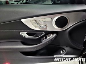 Mercedes-Benz C-Class C200 Coupe 2021 года из Южной Кореи