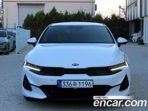Kia K5 2.0 2021 года из Южной Кореи