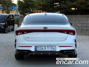 Kia K5 2.0 2021 года из Южной Кореи