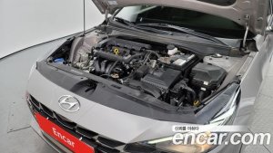 Hyundai AVANTE 1.6 2021 года из Южной Кореи