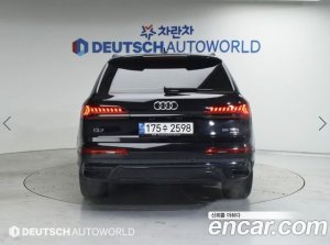 Audi Q7 55 TFSI 4WD Premium 2021 года из Южной Кореи