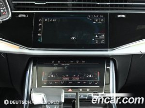 Audi Q7 55 TFSI 4WD Premium 2021 года из Южной Кореи