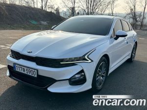 Kia K5 2.0 2021 года из Южной Кореи