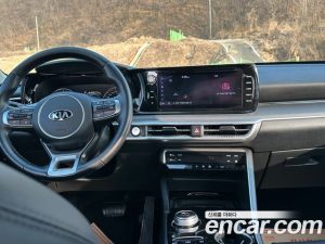 Kia K5 2.0 2021 года из Южной Кореи