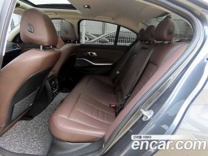 BMW 3-Series 320i Luxury 2020 года из Южной Кореи