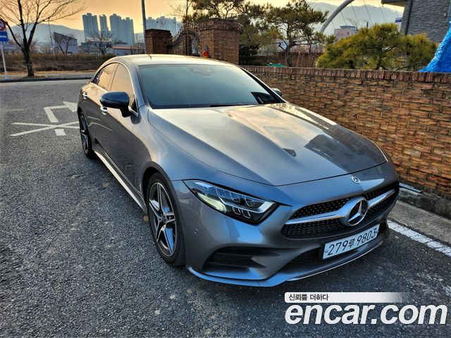 Mercedes-Benz CLS-Class CLS300d AMG Line 2020 года из Кореи