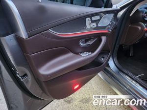 Mercedes-Benz CLS-Class CLS300d AMG Line 2020 года из Южной Кореи