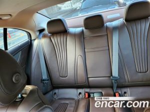 Mercedes-Benz CLS-Class CLS300d AMG Line 2020 года из Южной Кореи