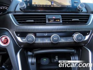 Honda Accord 2.0 Turbo Sport 2020 года из Южной Кореи