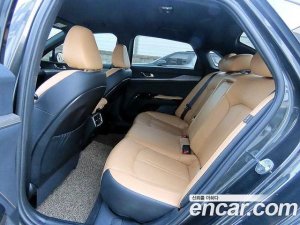 Kia K5 1.6 Turbo 2021 года из Южной Кореи