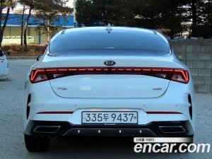 Kia K5 1.6 Turbo 2020 года из Южной Кореи