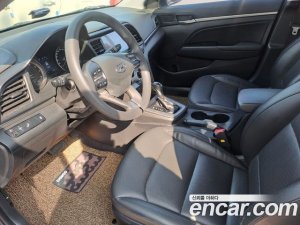 Hyundai AVANTE 1.6 2020 года из Южной Кореи