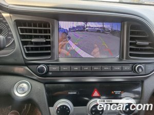 Hyundai AVANTE 1.6 2020 года из Южной Кореи