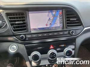 Hyundai AVANTE 1.6 2020 года из Южной Кореи
