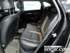Kia Seltos Бензин 1.6 Turbo 2WD 2020 года из Южной Кореи