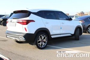 Kia Seltos Бензин 1.6 Turbo 2WD 2022 года из Южной Кореи