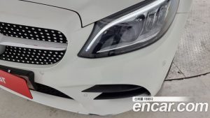 Mercedes-Benz C-Class C200 Coupe 2021 года из Южной Кореи