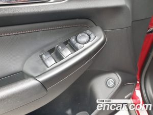 ChevroletGMDaewoo Trailblazer 1.3 Turbo 2WD 2021 года из Южной Кореи