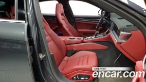 Porsche Panamera 2.9 AWD E-하이브리드 2020 года из Южной Кореи