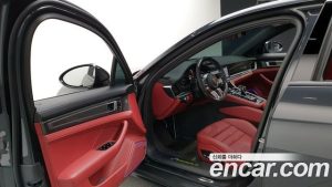 Porsche Panamera 2.9 AWD E-하이브리드 2020 года из Южной Кореи