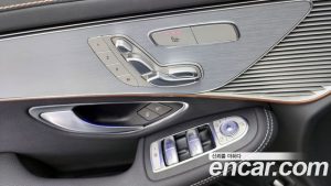 Mercedes-Benz EQC EQC400 4MATIC 2020 года из Южной Кореи