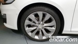 ChevroletGMDaewoo Malibu 2.0 Turbo Premium 2021 года из Южной Кореи