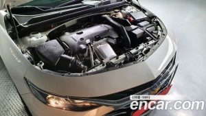 ChevroletGMDaewoo Malibu 2.0 Turbo Premium 2021 года из Южной Кореи