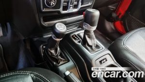 Jeep Wrangler 2.0 Overland 4Door 80th Anniversary Edition 2021 года из Южной Кореи
