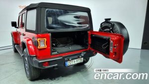 Jeep Wrangler 2.0 Overland 4Door 80th Anniversary Edition 2021 года из Южной Кореи