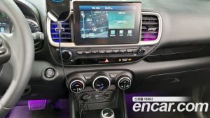 Hyundai Venue 1.6 Modern 2020 года из Южной Кореи