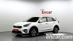 Kia Niro 1.6 HEV 2020 года из Южной Кореи