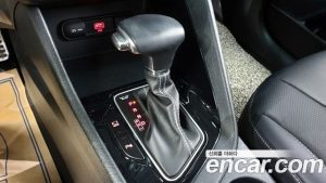 Kia Niro 1.6 HEV 2020 года из Южной Кореи