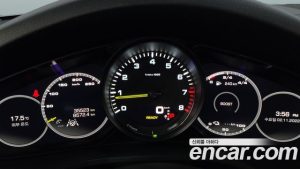 Porsche Cayenne 3.0 E-하이브리드 2020 года из Южной Кореи