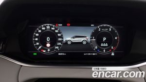 Land Rover Range Rover Evoque D180 SE 2020 года из Южной Кореи