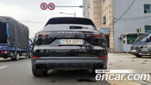 Porsche Cayenne 3.0 2021 года из Южной Кореи