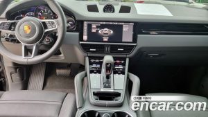 Porsche Cayenne 3.0 2021 года из Южной Кореи