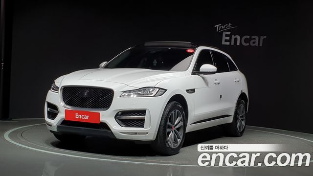 Jaguar F-PACE 20d R-Sport 2019 года из Кореи