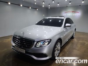 Mercedes-Benz E-Class E220d 4MATIC Exclusive 2020 года из Южной Кореи