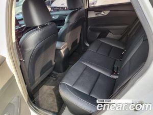 Kia K3 2020 года из Южной Кореи