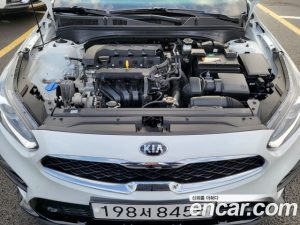 Kia K3 2020 года из Южной Кореи