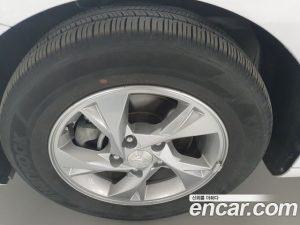 Hyundai AVANTE 1.6 2021 года из Южной Кореи