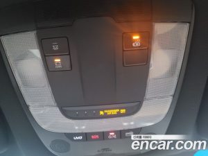 Kia Sorento HEV 1.6 2WD 2021 года из Южной Кореи