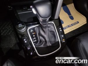 Kia Seltos Бензин 1.6 Turbo 2WD 2020 года из Южной Кореи