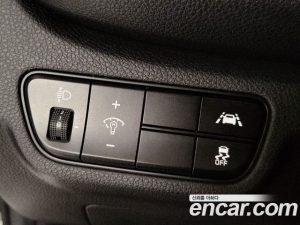 Kia Seltos Бензин 1.6 Turbo 2WD 2020 года из Южной Кореи