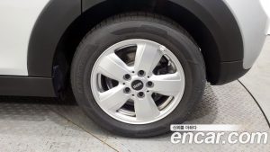 Mini Cooper 5Door DEFAULT 2021 года из Южной Кореи
