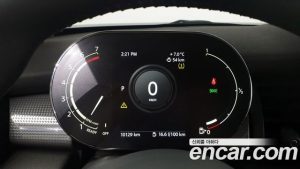Mini Cooper 5Door DEFAULT 2021 года из Южной Кореи