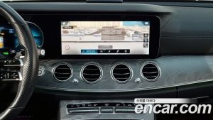 Mercedes-Benz E-Class E350 4MATIC AMG Line 2021 года из Южной Кореи