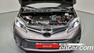 Toyota Sienna 3.5 2020 года из Южной Кореи