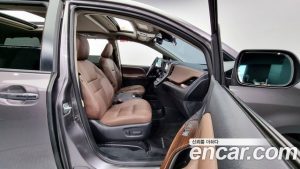 Toyota Sienna 3.5 2020 года из Южной Кореи