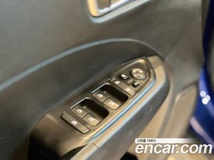 Hyundai Venue 1.6 Modern 2020 года из Южной Кореи